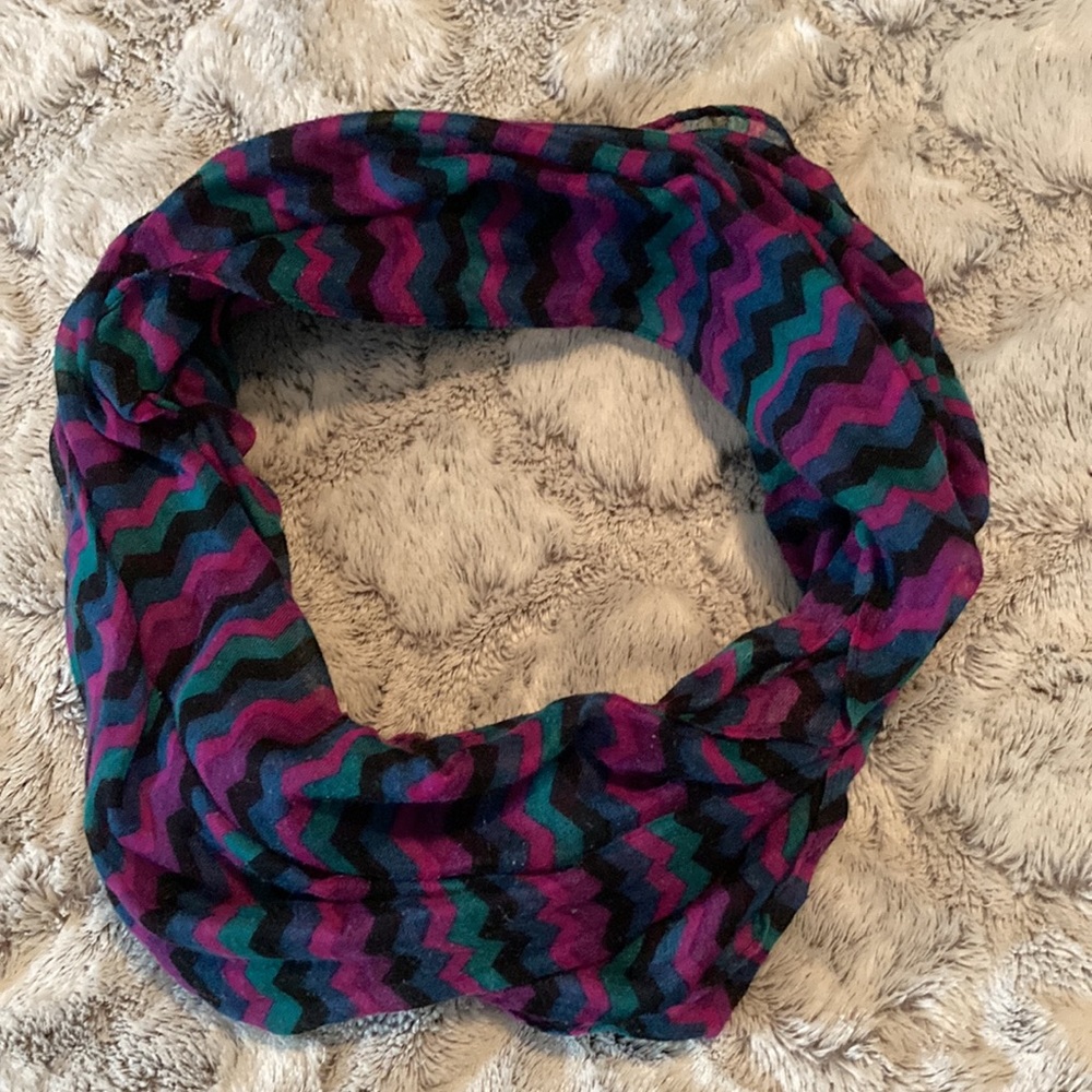 Infinity scarf - Picture 5 of 5